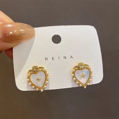 Golden Crystal Stud Earrings – Shiny Luxury Gold-Tone Sparkling Earrings for Women